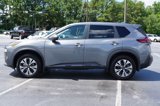 Used 2022 Nissan Rogue SV image 3