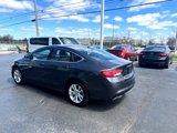 Used 2015 Chrysler 200 Limited image 3