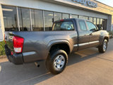Used 2016 Toyota Tacoma SR image 2