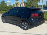 Used 2021 Kia Niro LXS image 2