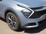 Used 2023 Kia Sportage EX image 2
