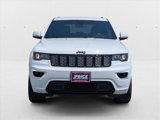 Used 2020 Jeep Grand Cherokee Altitude image 2