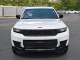 Used 2023 Jeep Grand Cherokee L Laredo image 3