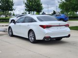 Certified 2022 Toyota Avalon XLE image 5