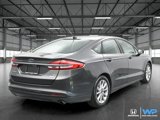 Used 2017 Ford Fusion SE w/ Fusion SE Technology Package image 5