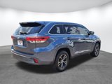 Used 2019 Toyota Highlander LE image 4
