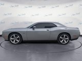 Used 2017 Dodge Challenger R/T image 2