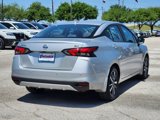 Used 2020 Nissan Versa SV image 4