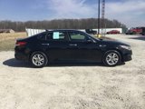 Used 2017 Kia Optima LX image 2