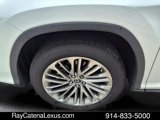 Used 2022 Lexus RX 450hL Luxury image 5