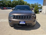 Used 2017 Jeep Grand Cherokee Laredo w/ Quick Order Package 23E image 3