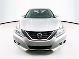 Used 2017 Nissan Altima 2.5 SV image 2