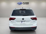 Used 2022 Volkswagen Tiguan SE image 4