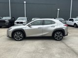 Used 2019 Lexus UX 200 image 4