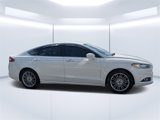 Used 2014 Ford Fusion SE w/ Equipment Group 202A image 2