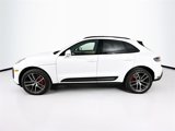 Certified 2022 Porsche Macan S image 2