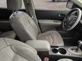 Used 2013 Nissan Rogue SL image 3