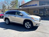 Used 2015 Toyota Highlander Limited image 3