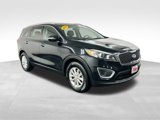 Used 2016 Kia Sorento LX image 3