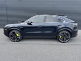 Certified 2022 Porsche Cayenne E-Hybrid image 2