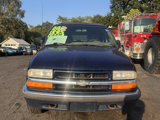 Used 2000 Chevrolet Blazer LT image 3
