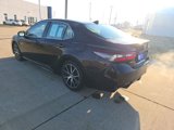 Used 2023 Toyota Camry SE image 3