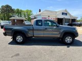 Used 2014 Toyota Tacoma 4x4 Access Cab w/ Convenience Package image 6