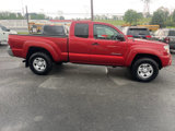 Used 2012 Toyota Tacoma 4x4 Access Cab w/ SR5 Pkg image 5