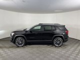 New 2025 GMC Terrain Elevation w/ Elevation Premium Package image 3