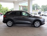 Used 2020 Ford Escape SE image 6
