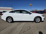 Used 2023 Chevrolet Malibu LS image 3