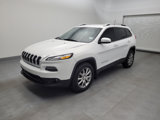 Used 2018 Jeep Cherokee Limited image 2