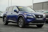 Used 2021 Nissan Rogue SV image 2