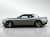 Used 2016 Dodge Challenger SXT Plus image 2