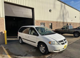 Used 2005 Dodge Caravan SXT image 5