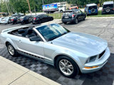 Used 2005 Ford Mustang Premium image 2