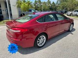 Used 2019 Ford Fusion SE image 3