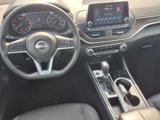 Used 2023 Nissan Altima 2.5 SV image 5