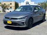 New 2025 Volkswagen Jetta SE image 3