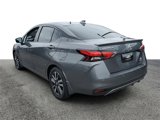 Used 2022 Nissan Versa SV image 3