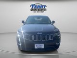 Used 2019 Jeep Grand Cherokee Laredo image 2