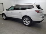 Used 2017 Chevrolet Traverse LT w/ Style and Technology Package image 3