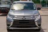 Used 2018 Mitsubishi Outlander ES image 3