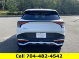 New 2025 Kia Sportage LX image 4