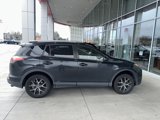 Used 2017 Toyota RAV4 SE image 3