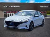 Used 2023 Hyundai Elantra SEL w/ Convenience Package image 2