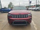 Used 2019 Jeep Grand Cherokee Altitude image 2