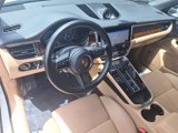 Certified 2022 Porsche Macan image 4