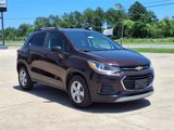 Used 2022 Chevrolet Trax LT w/ Driver Confidence Package image 3