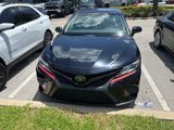 Used 2020 Toyota Camry image 2